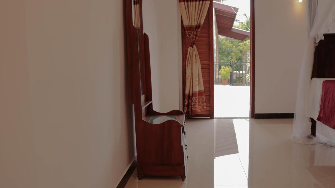 Masith Guest House Unawatuna Exterior photo