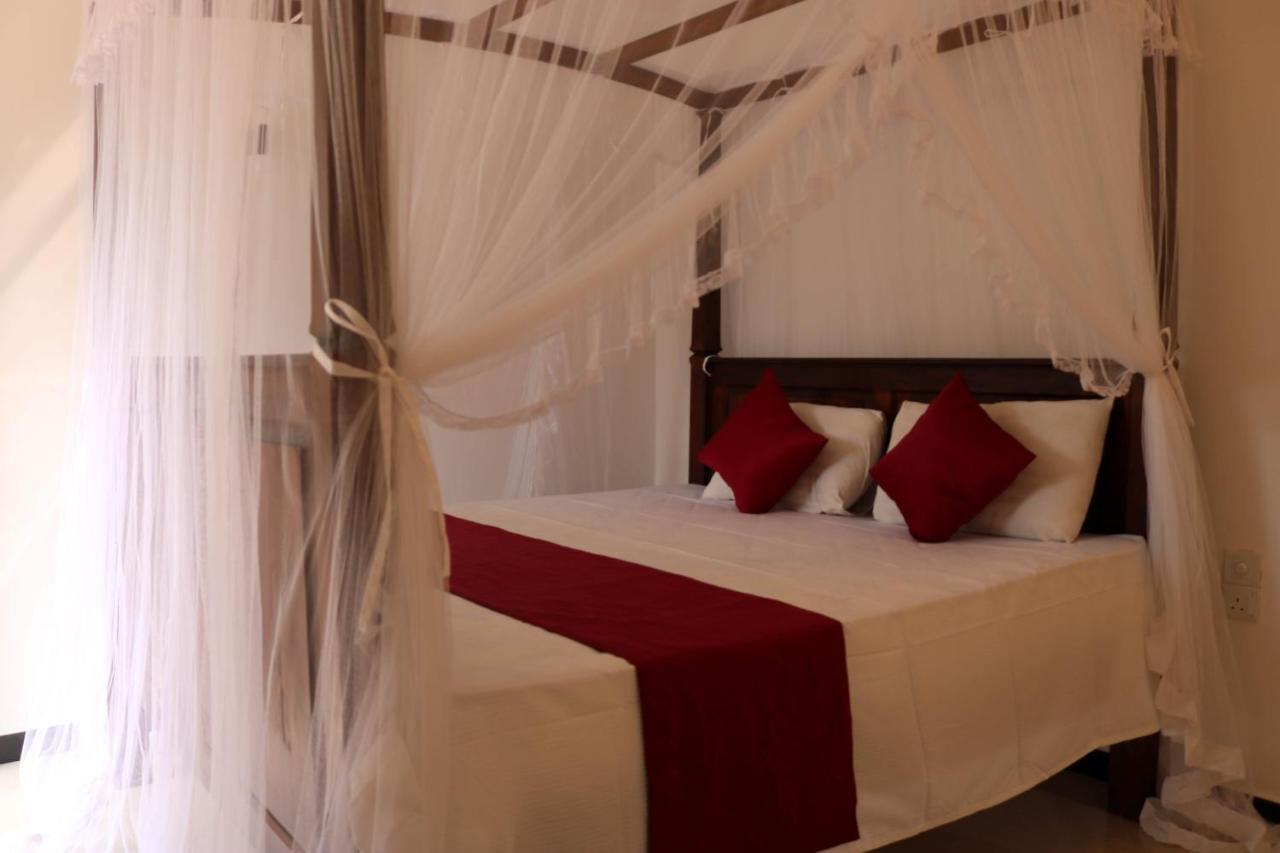 Masith Guest House Unawatuna Exterior photo